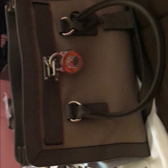 Purse - Picture 3 of 7